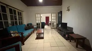 KANDY : 10-BR (48P) 5-STOREY BUILDING FOR SALE