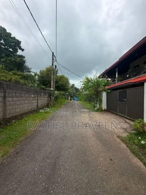 Prime Land for Sale -Habrkada Mullegama