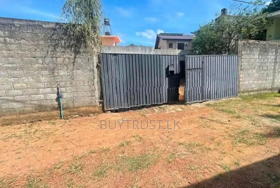 Land for Sale in Dehiwela