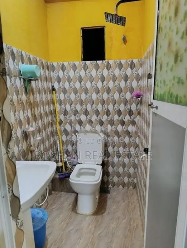 MAHAWATTHA BHAI FLAT HOUSE FOR SALE COLOMBO 14 IM2869