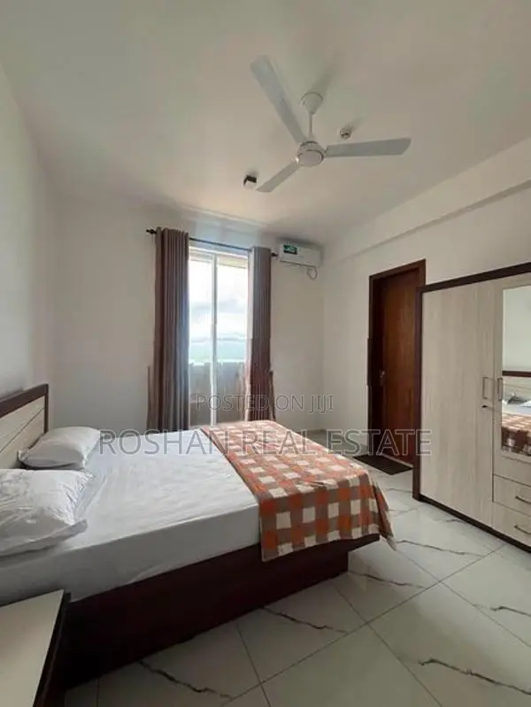 SUPER LUXURIOUS FULLY FURNISHED PENTHOUSE FOR RENT COLOMBO 3 CH2871