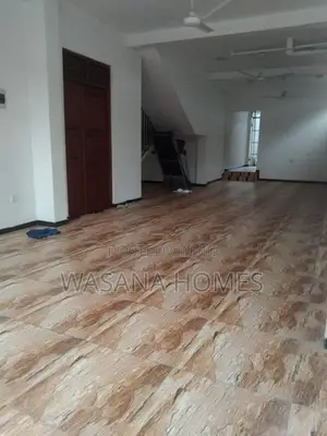 Super 3.Story House for Sale Pitakotte