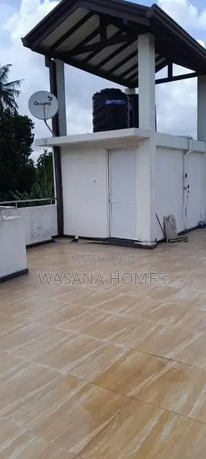 Super 3.Story House for Sale Pitakotte