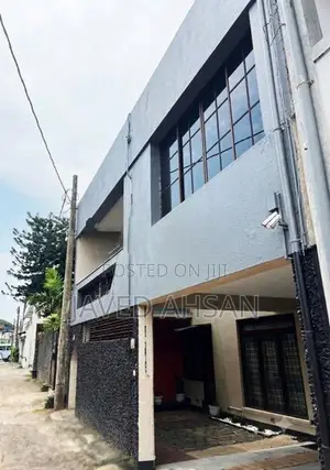 2-Story House for Sale - Thumulla Junction Colombo 5