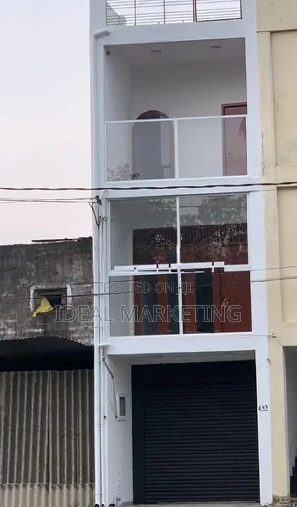 Colombo 05 - Commercial Building for sale