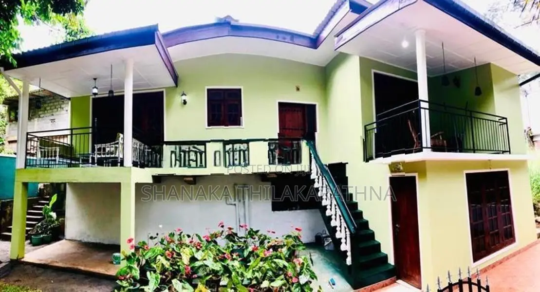 Spacious 6-Bedroom House for Sale Near Kandy