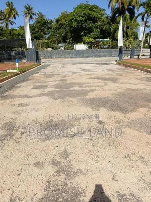 Valuable Land T01 Wadduwa