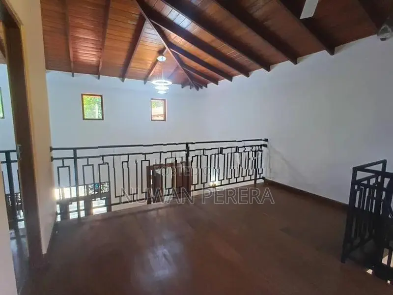 Zolder architectural house sale in Piliyandala .