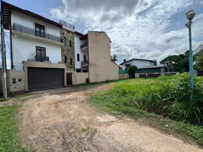 Superb Land for Sale in Boralesgamuwa