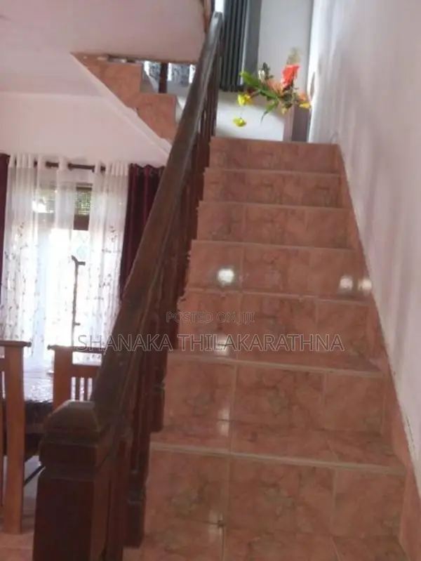 House for Sale in Sirimalwatta, Nattarampotha