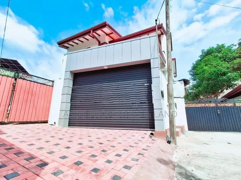 Two Story House for sale in Piliyandala Kesbawa