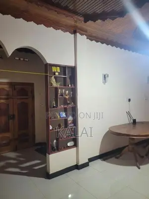 Unfurnished Upstair House for Rent in Nallur