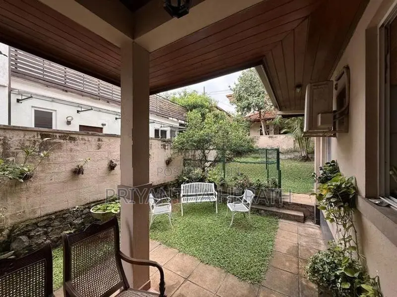 Elegant House for Rent with Furniture at Eden Gardens Thalawathugoda