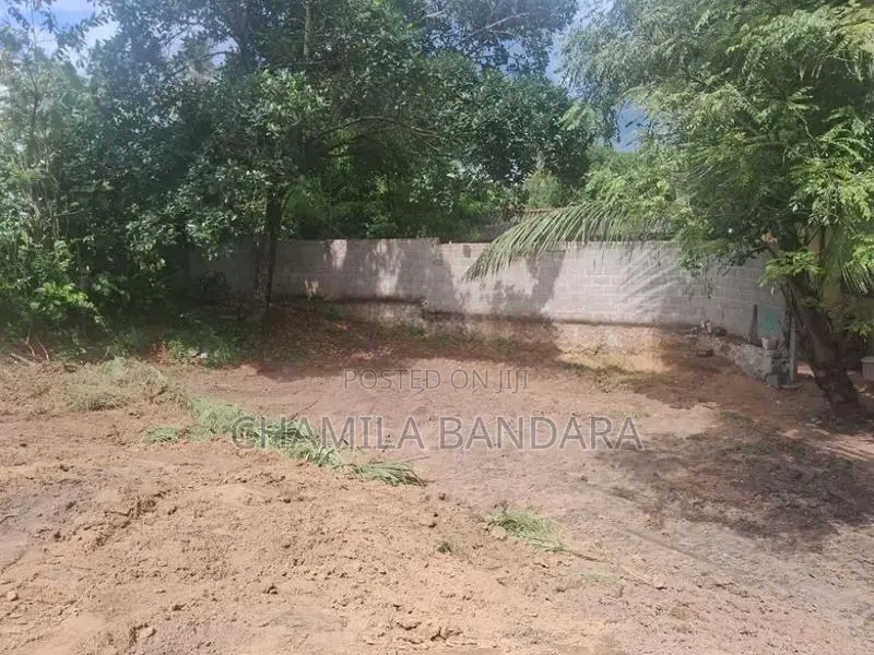 Land For Sale Athurugiriya