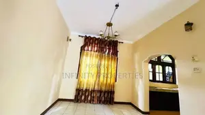 10 Perch 2-Storey House for Sale - Mount Lavinia, Galle Road (SA-11)