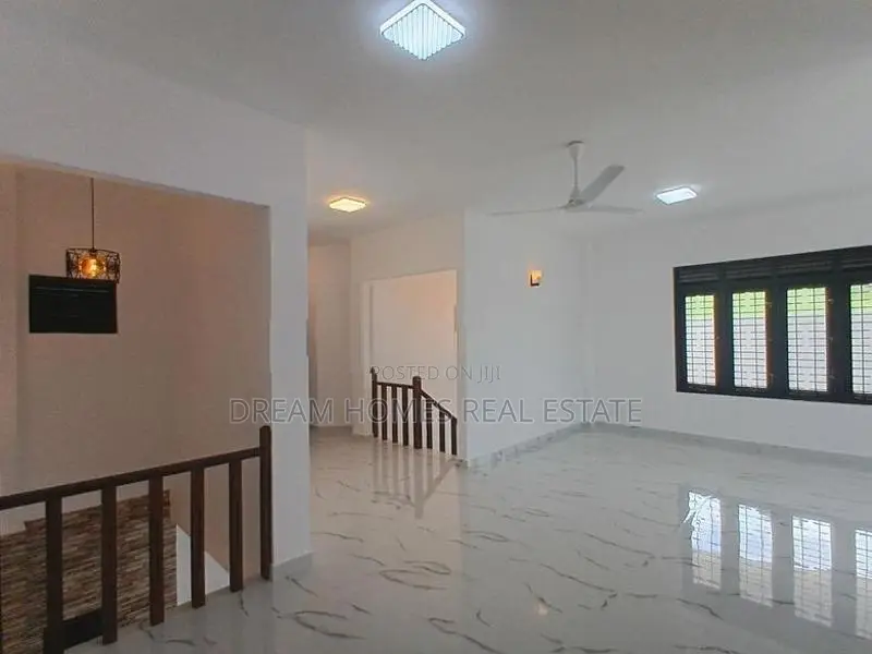 2 Storey Completed House for Sale - Piliyandala