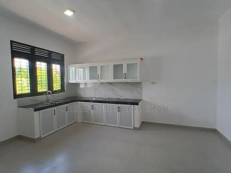 2 Storey Completed House for Sale - Piliyandala