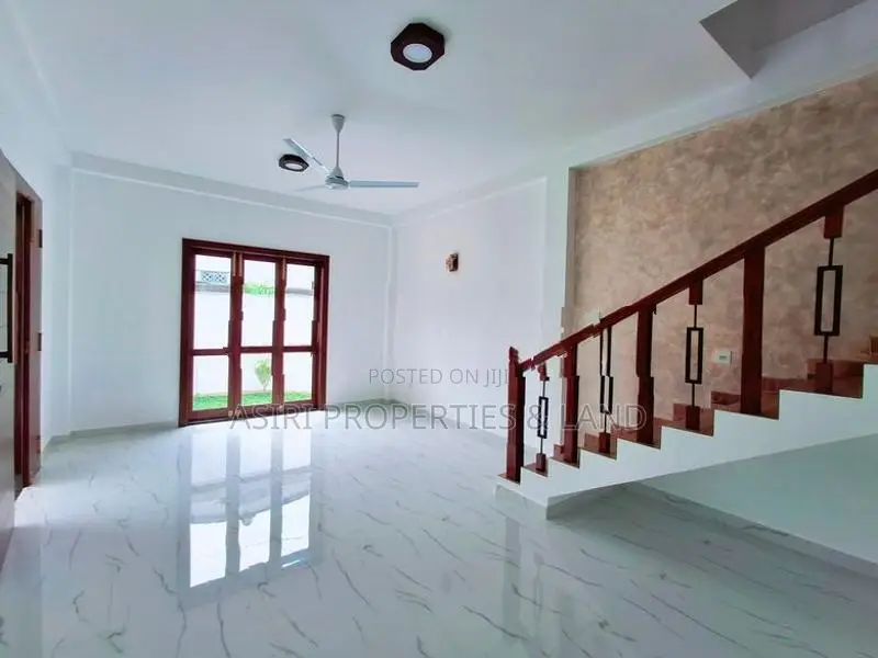 Two Story House for sale in Piliyandala Kesbawa