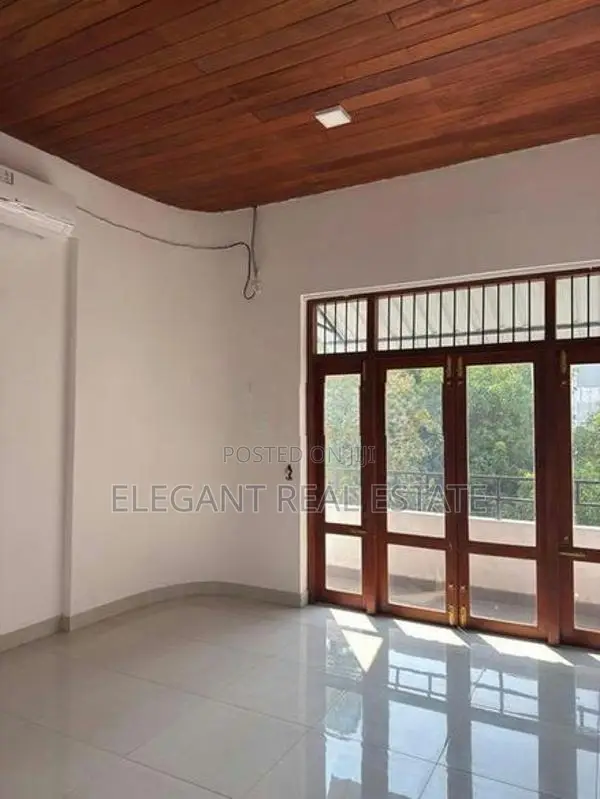 07 Bedroom Unfurnished 03 Storied House for Sale in Nawala (A5225)