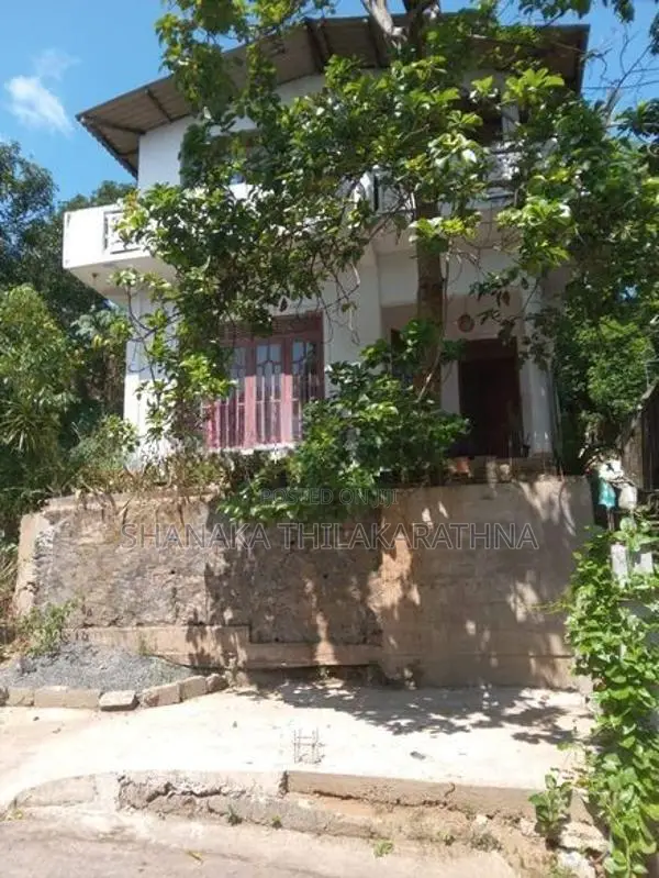 House for Sale in Sirimalwatta, Nattarampotha
