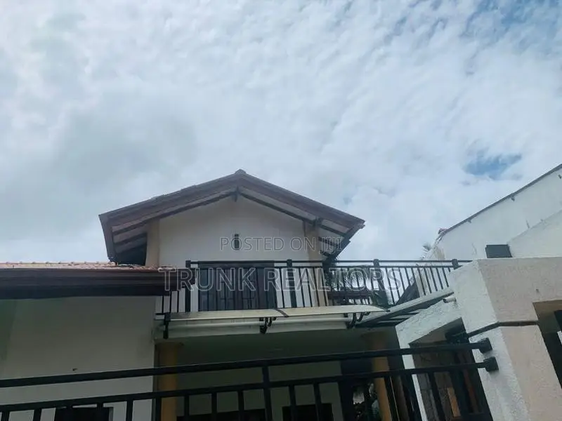 Boralesgamuwa 04BR House For Sale (NK11642)