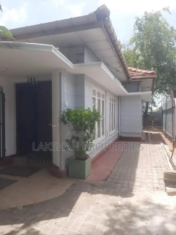 Building For Rent In Pepiliyana