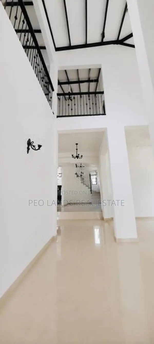 (PH1001) Modern Luxury 2 Storey House for Sale in Piliyandala