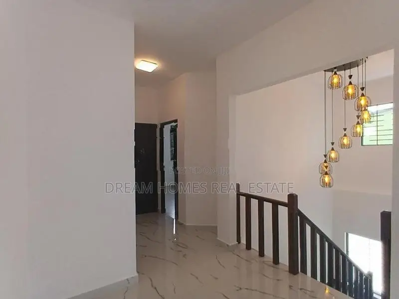 2 Storey Completed House for Sale - Piliyandala