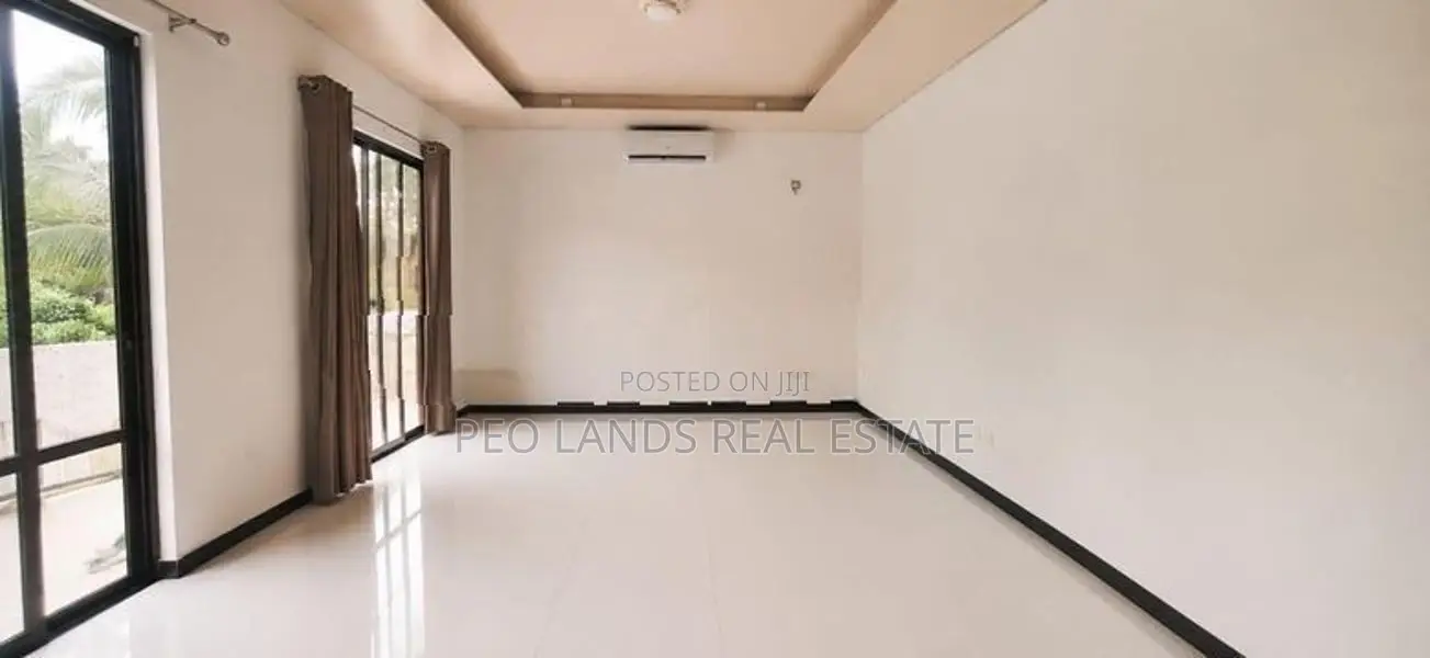 (PH1001) Modern Luxury 2 Storey House for Sale in Piliyandala