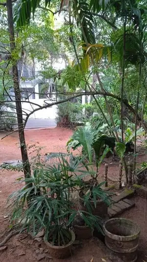 Residential Land for Sale – Baththaramulla, Aruppitiya