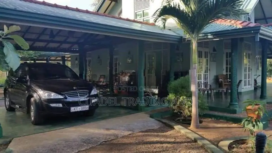 Villa For Sale In Katharagama - CC637