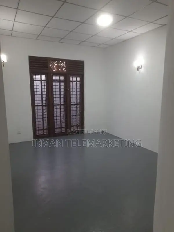 House for Sale in Yakkala