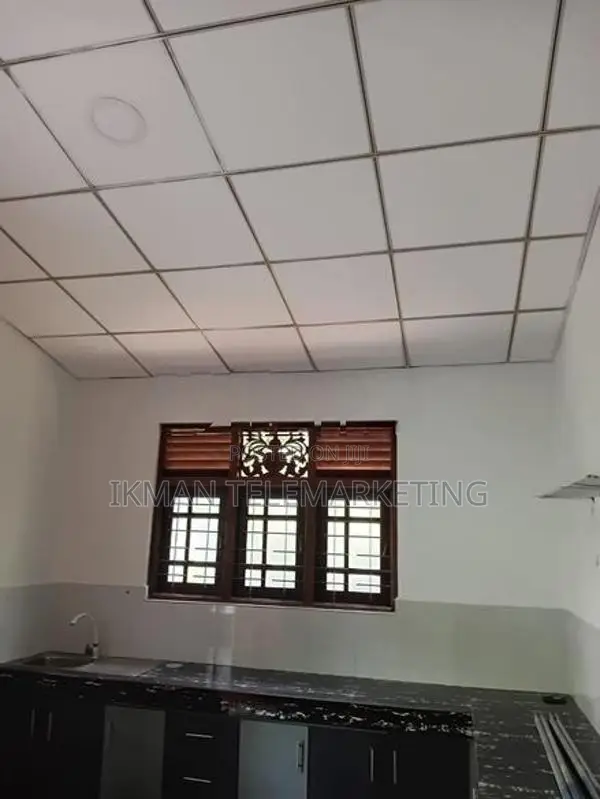 House for Sale in Yakkala