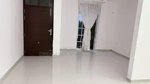 Luxury Ground Floor Apartment for Sale – The Palace Apartment, Yakkala