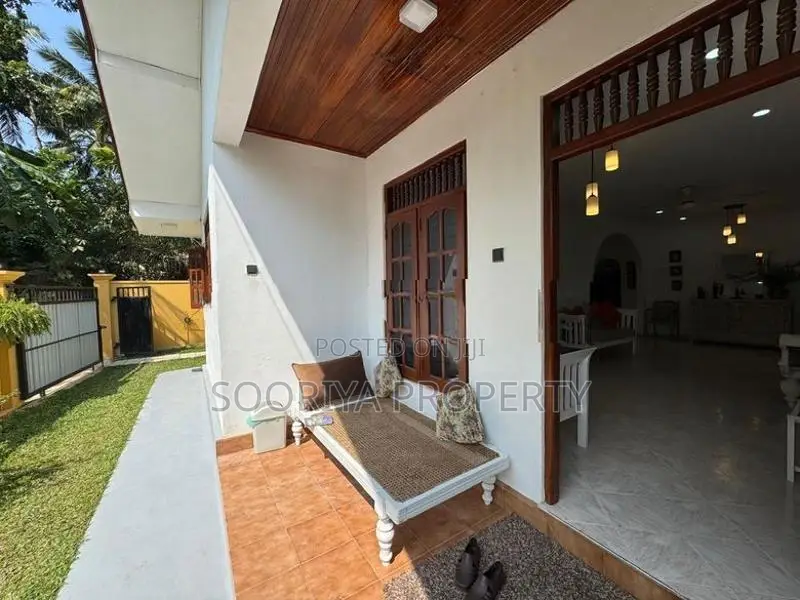 Single Story House for Sale in Bandaragama