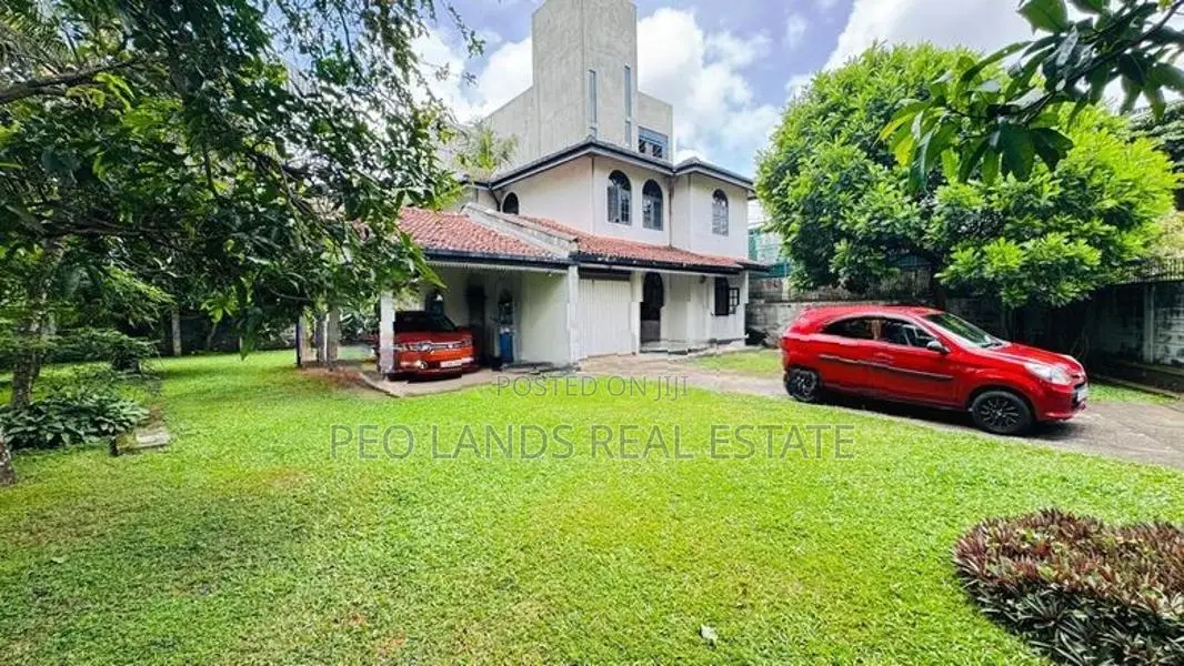 (PH1035) 27 Perch Two Storey House for Sale in Maharagama