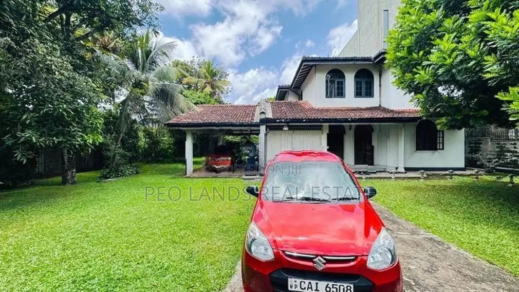 (PH1035) 27 Perch Two Storey House for Sale in Maharagama