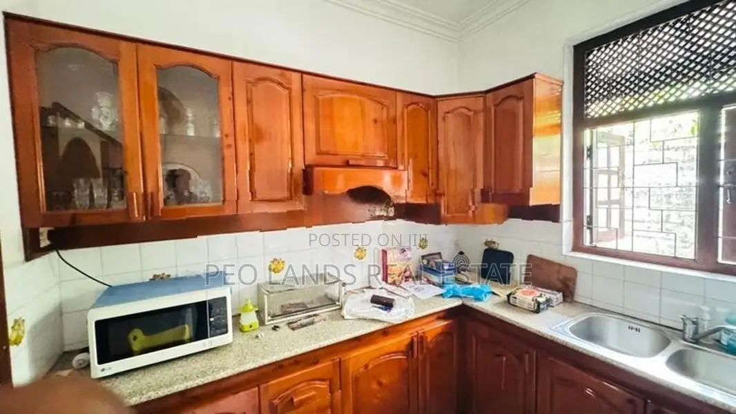 (PH1035) 27 Perch Two Storey House for Sale in Maharagama
