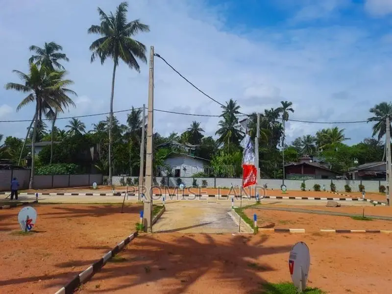 Residence Land T01 Walana