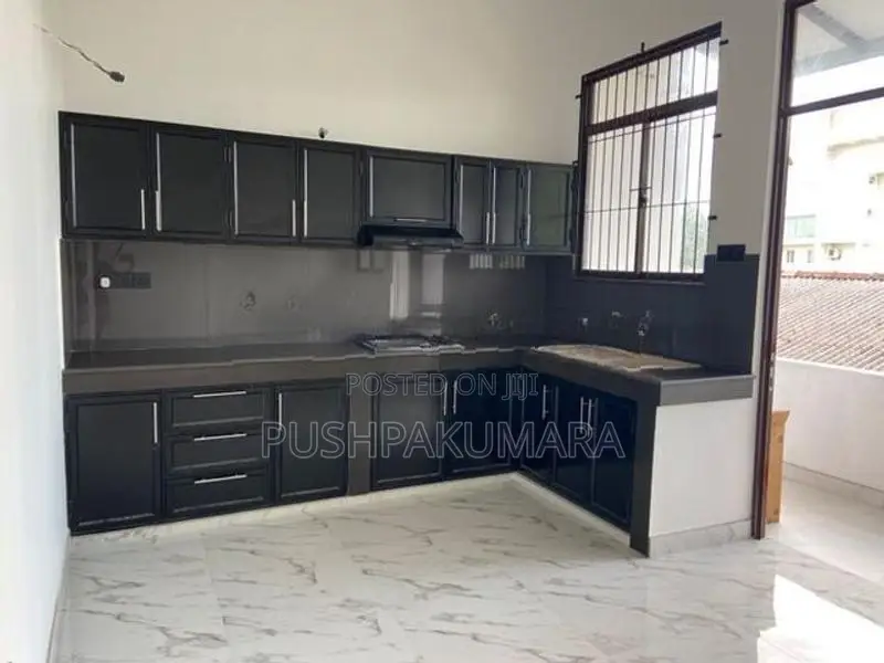 Apartment for Rent in Koswatta ( File No 5317 A)