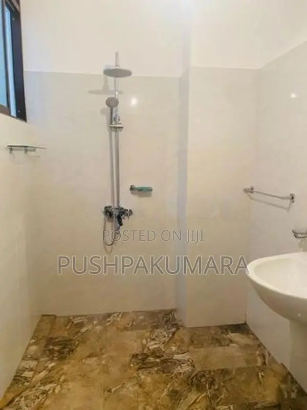 Apartment for Rent in Koswatta ( File No 5317 A)