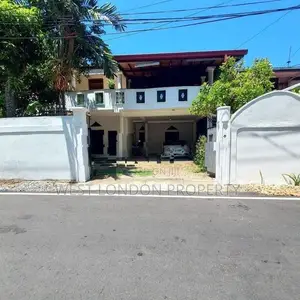 Moratuwa – Spacious Two Storey House for Sale