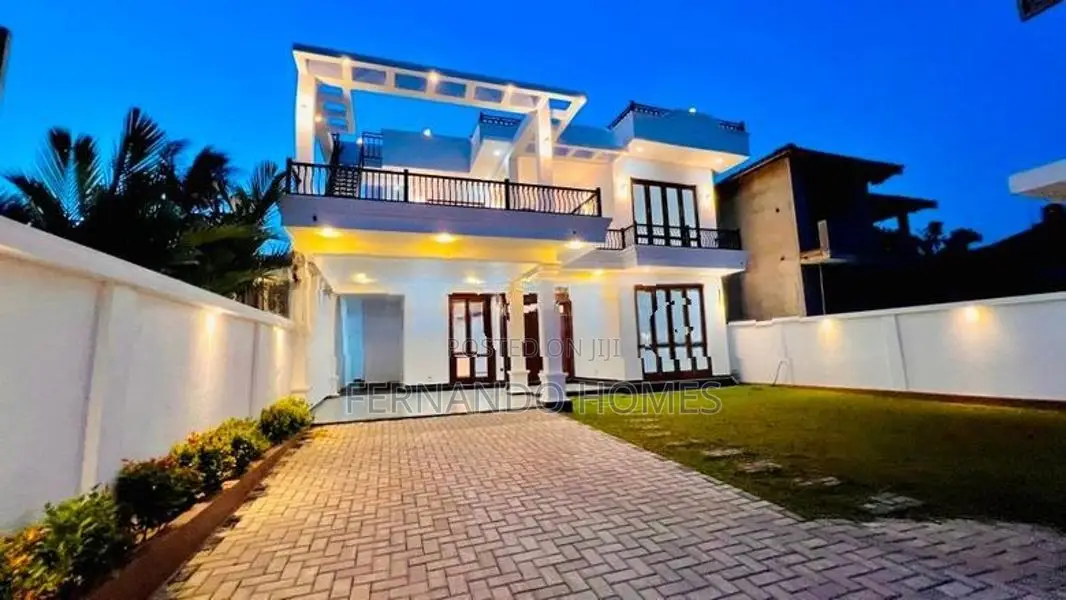 Solid Nice Perfect Brand New Upstair 4 BR House For Sale in Negombo