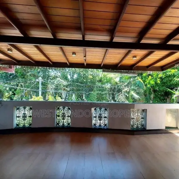 Moratuwa – Spacious Two Storey House for Sale