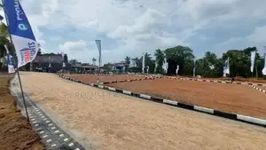 Land is in Wadduwa | Y31