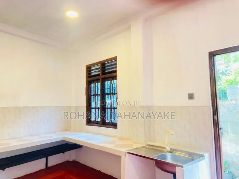 Annex for Rent in Kotikawatta