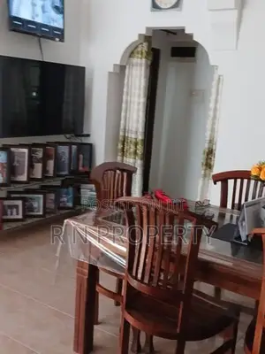 Brand New 6-Bedroom House for Sale – Dehiwala