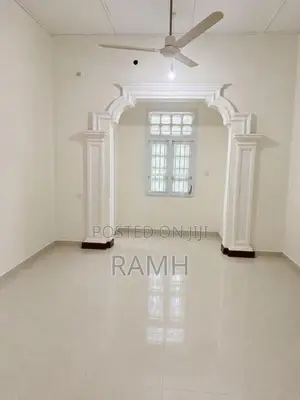 Colonial House for Rent in Dehiwala