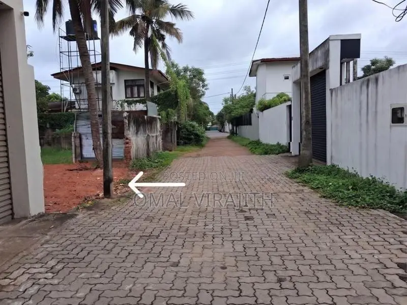 Prime Residential Land for Sale Rathmalana (Maliban Junction)