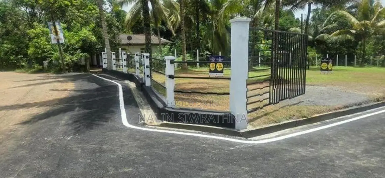 Land for Sale in Bandaragama